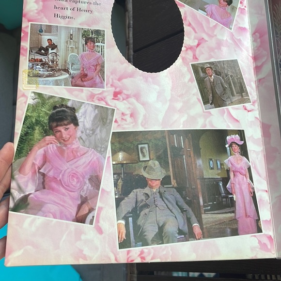 NRFB Barbie as Eliza Doolittle in My Fair Lady 🌸 - Picture 8 of 16